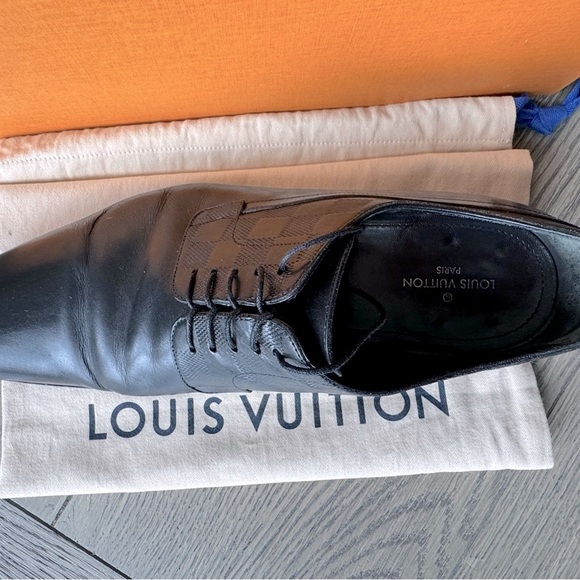 Louis Vuitton 📸 Black Leather Damier Style Oxfords - Picture 6 of 15